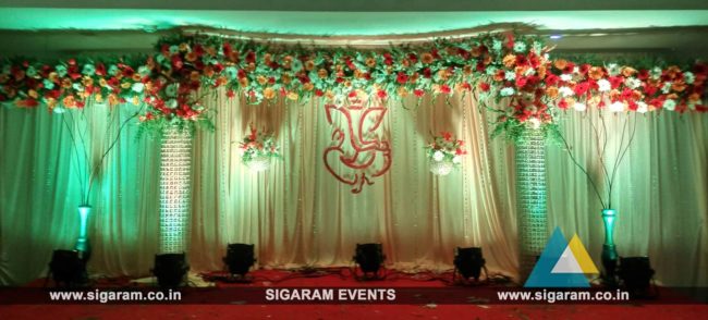 Engagement Stage decoration Bon Sejour Pondicherry (1)