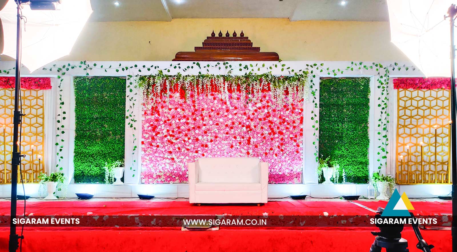 Reception & Wedding stage decoration at Sugam Kalyana Mandapam ...